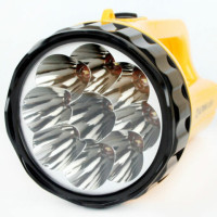 Фонарь аккумуляторный ULTRAFLASH 9хLED+12хLED, 2 режима, выдвижная вилка, заряд от сети, LED3816SM Фонарь аккумуляторный ULTRAFLASH 9хLED+12хLED, 2 режима, выдвижная вилка, заряд от сети, LED3816SM